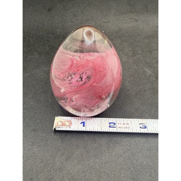Vintage Signed Pink Paperweight- BEAUTIFUL GLASS Dated Unk Artist 1990 Egg Shape - Picture 7 of 8